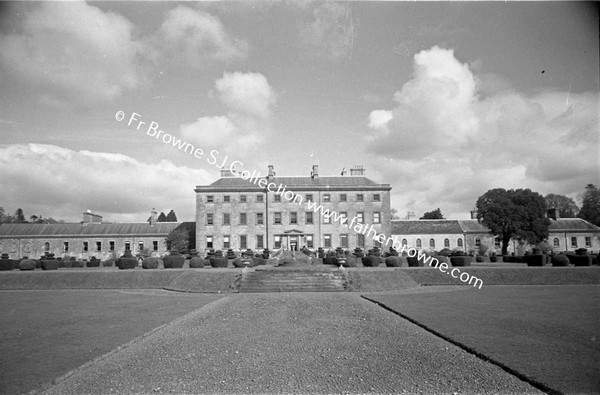 HEADFORD HOUSE FROM THE TERRACE